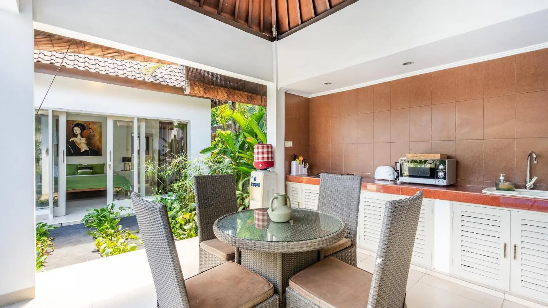 Zen Villas By Ibali Management Kerobokan