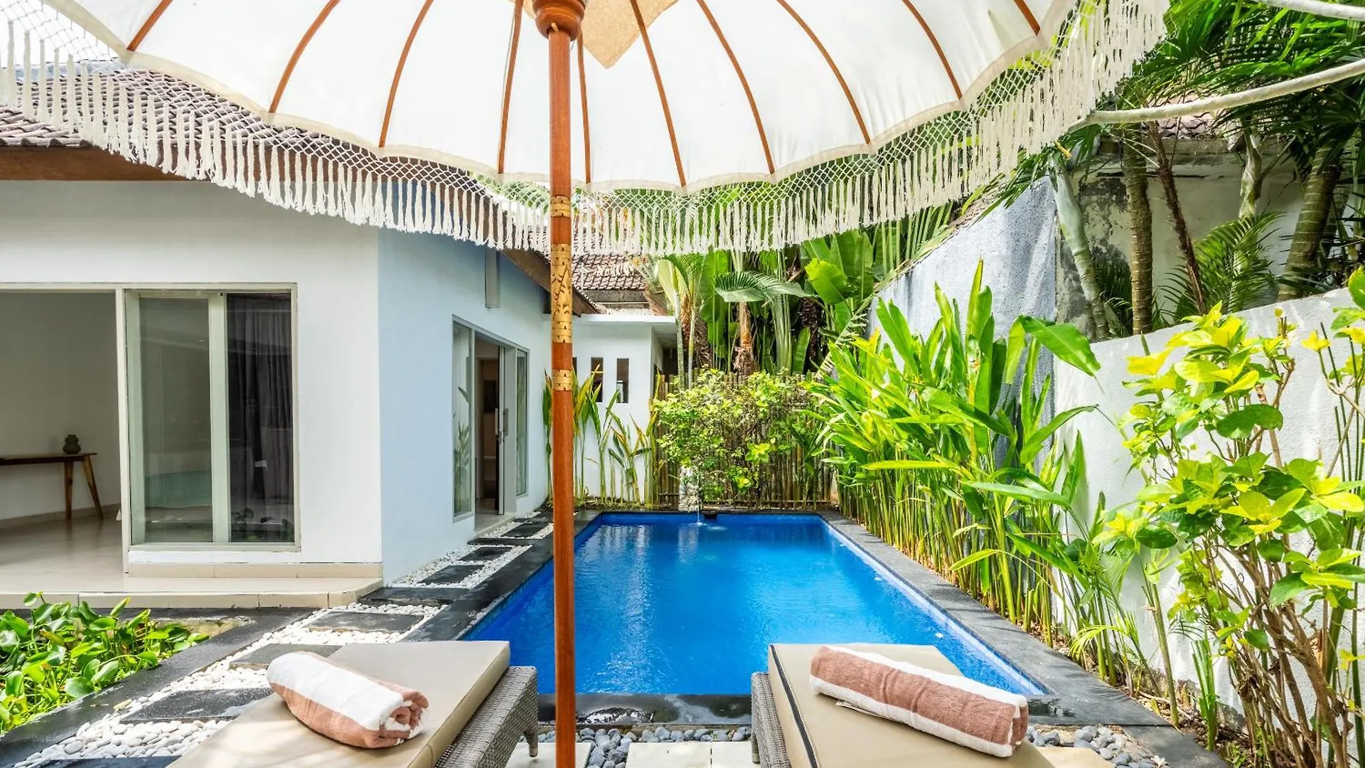 Zen Villas By Ibali Management Kerobokan